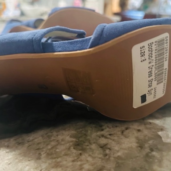 Boohoo Blue Suede Pump Shoes Size 8...BRAND NEW - NEVER WORN! - Picture 11 of 16